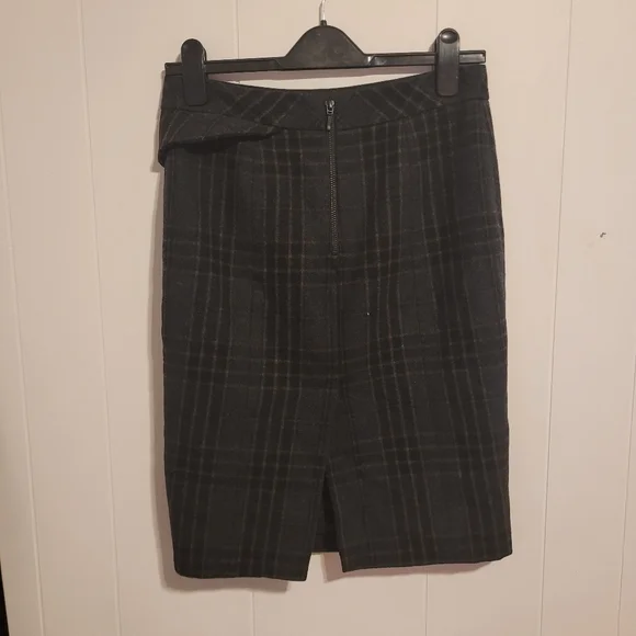 ABS Allen Schwartz Women’s Skirt - Picture 3 of 6